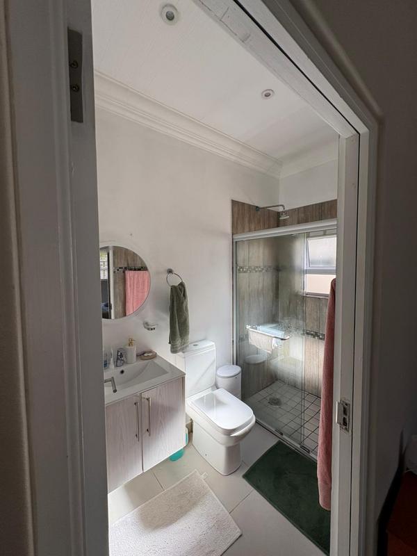 3 Bedroom Property for Sale in Sandbaai Western Cape